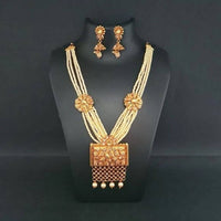 Ganpati Arts AD Stone Pearl Copper Necklace Set